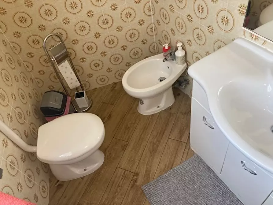 Immagine 15 di Appartamento in vendita  a Pisa