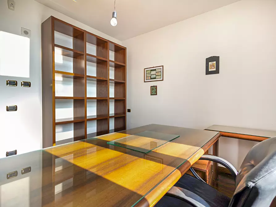 Immagine 36 di Villa in vendita  a Pisa