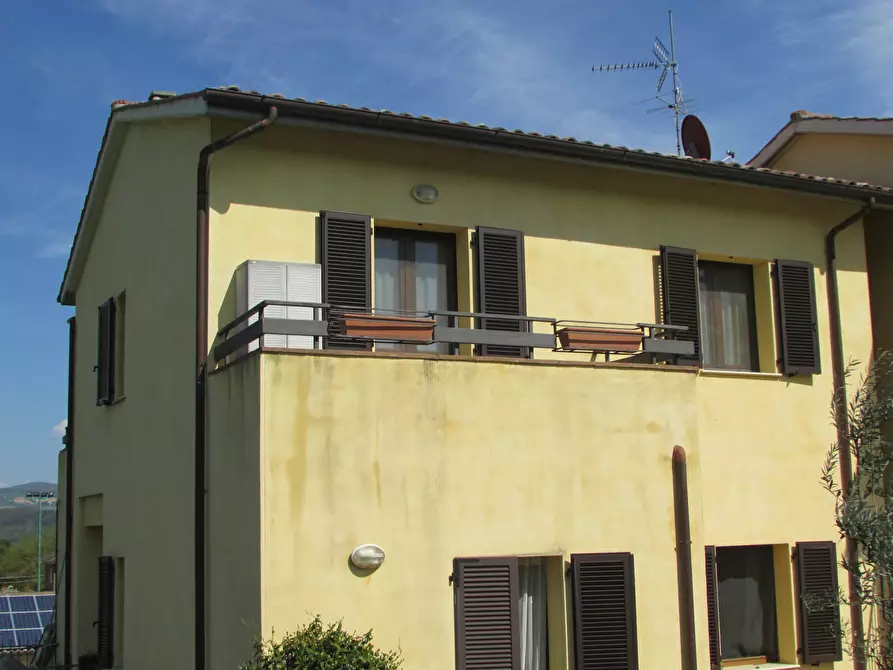 Immagine 4 di Villetta a schiera in vendita  a Monte Castello Di Vibio