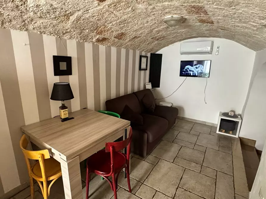 Immagine 6 di Bilocale in vendita  in Via Perugini 19 a Monopoli