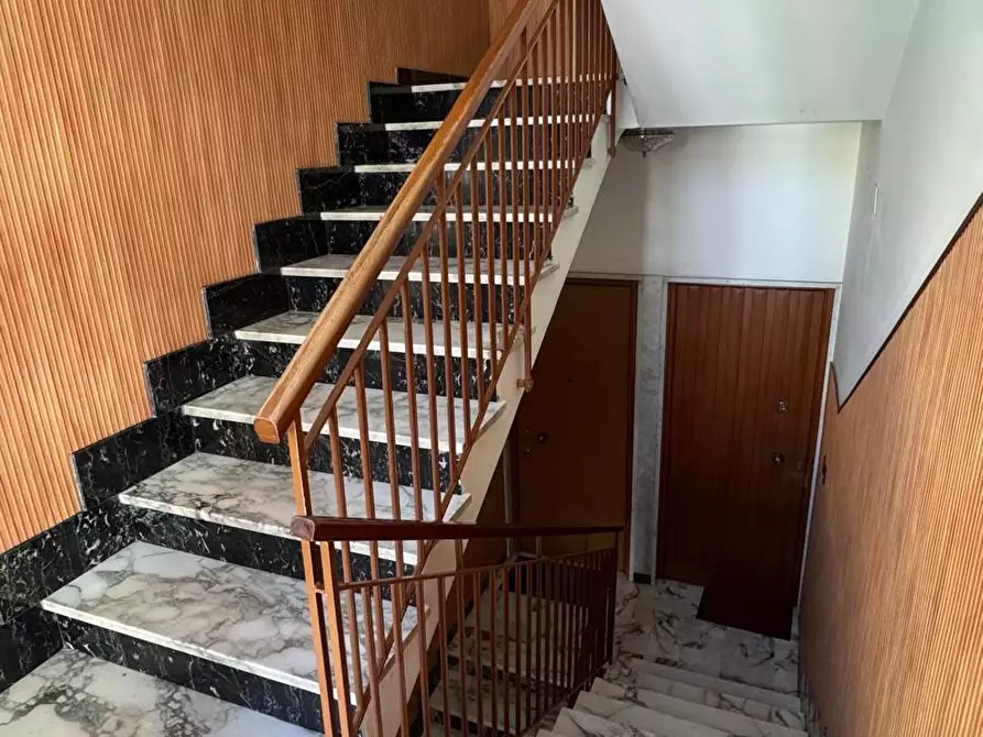 Immagine 4 di Pentalocale in vendita  in Via Luigi Finamore Pepe a Monopoli