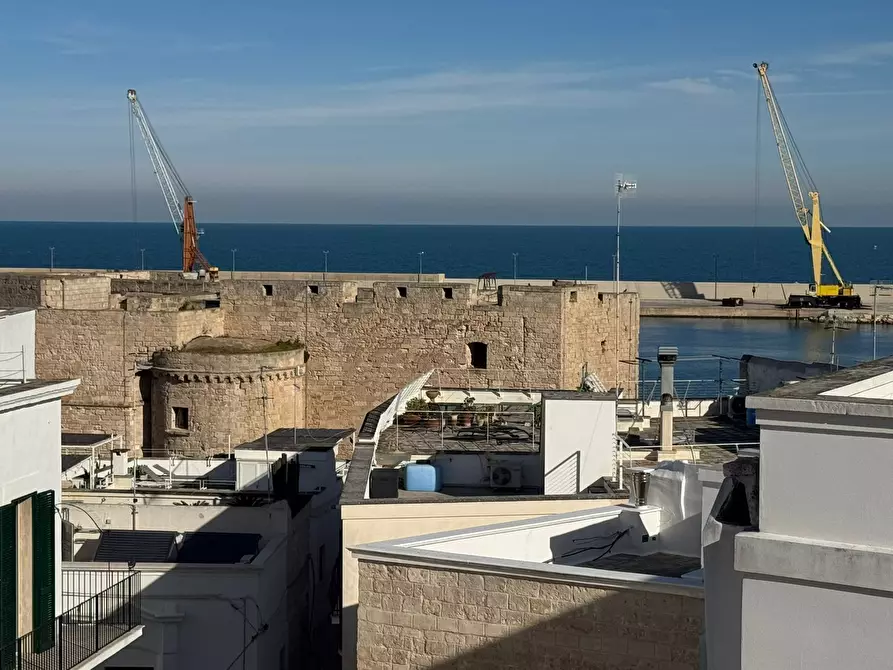 Immagine 15 di Trilocale in vendita  in via comes a Monopoli
