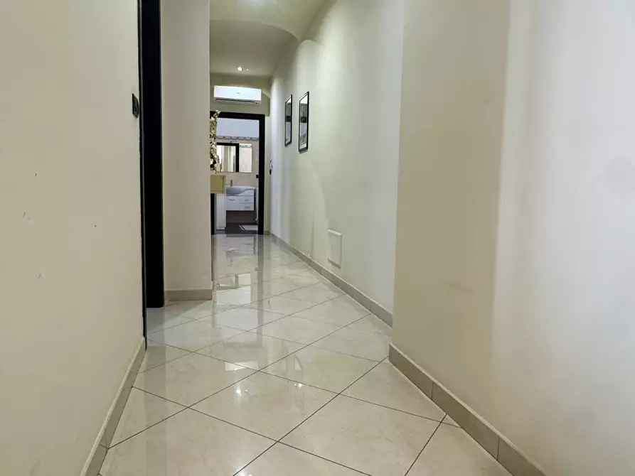 Immagine 15 di Trilocale in vendita  in Via Vecchia San Francesco da Paola a Monopoli