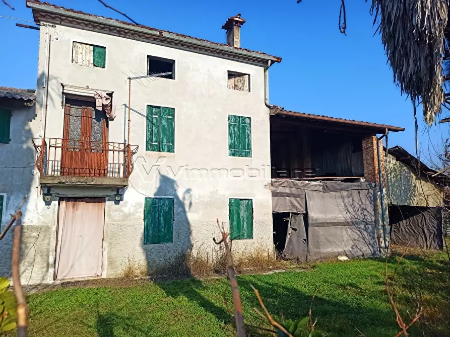 Immagine 4 di Porzione di casa in vendita  in Via Basse 3 a Barbarano Mossano