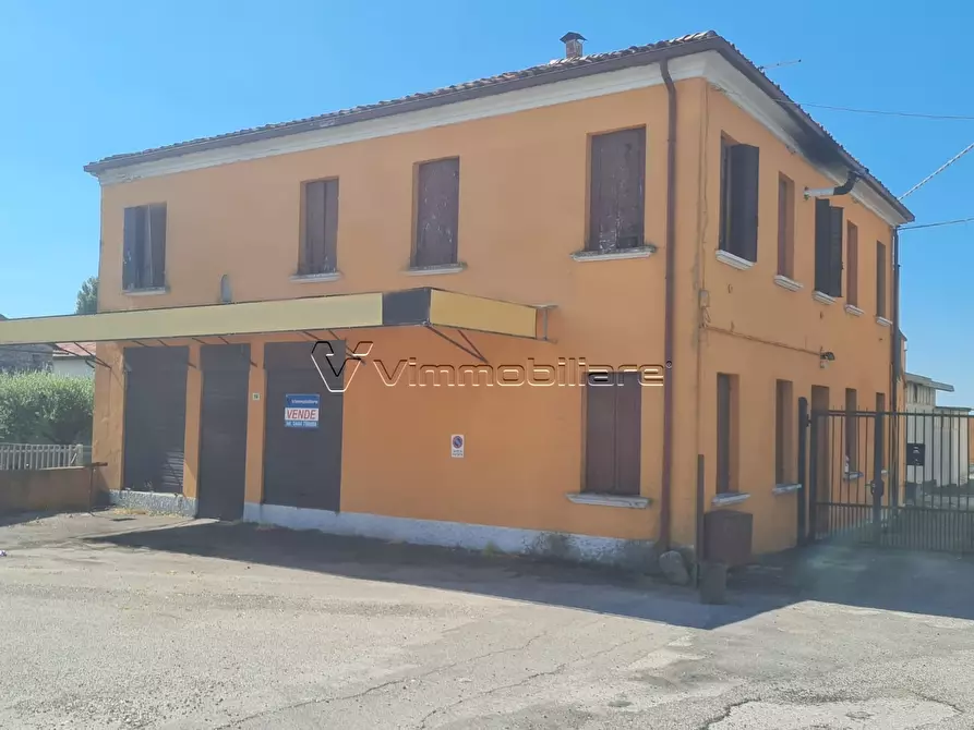 Immagine 6 di Locale commerciale in vendita  in via Beggiato 114 a Noventa Vicentina