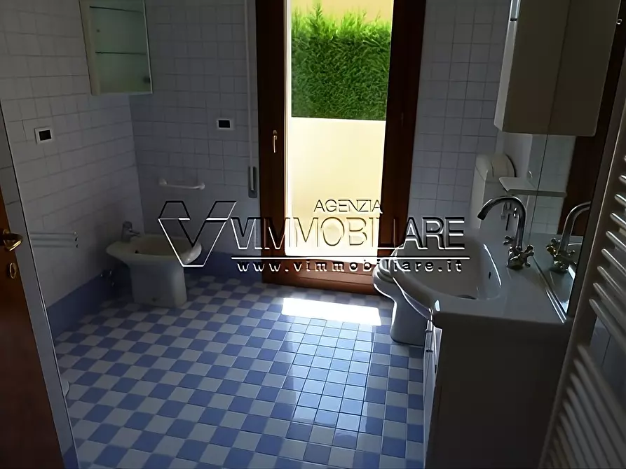 Immagine 10 di Trilocale in vendita  in via Roma a Noventa Vicentina