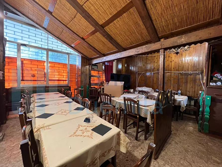 Immagine 9 di Bar / Ristorante in vendita  a Bologna