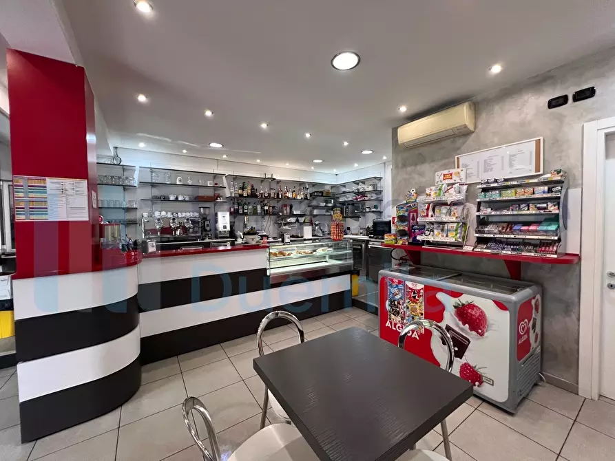 Immagine 3 di Bar / Ristorante in vendita  a Bologna