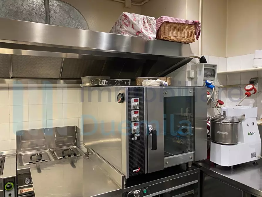 Immagine 20 di Attività artigianale in vendita  a Sasso Marconi