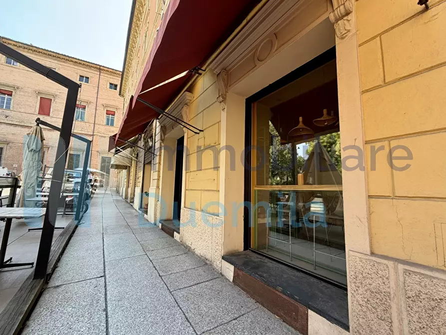 Immagine 35 di Bar / Ristorante in vendita  a Bologna