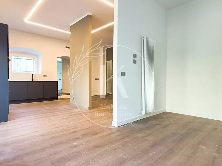 Immagine 13 di Trilocale in vendita  in Via Monturbano a Savona