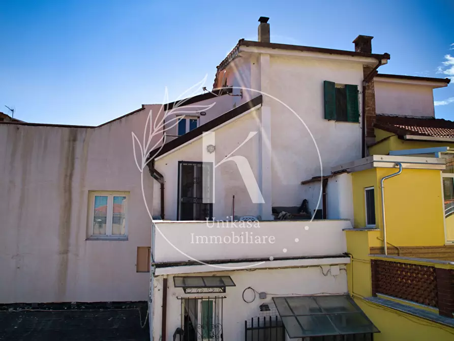 Immagine 8 di Terratetto in vendita  in Via Piave 188 a Vado Ligure