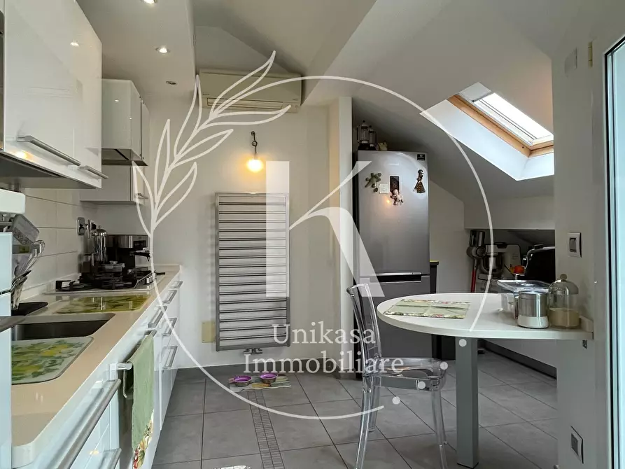 Immagine 21 di Attico in vendita  in Via Paleocapa a Savona