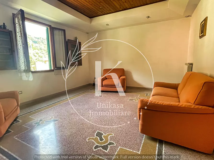 Immagine 5 di Casa indipendente in vendita  in Via Santuario a Savona