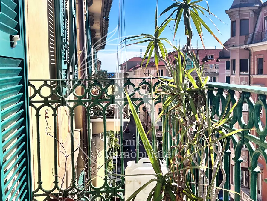 Immagine 6 di Pentalocale in vendita  in Via XX Settembre 21 a Savona