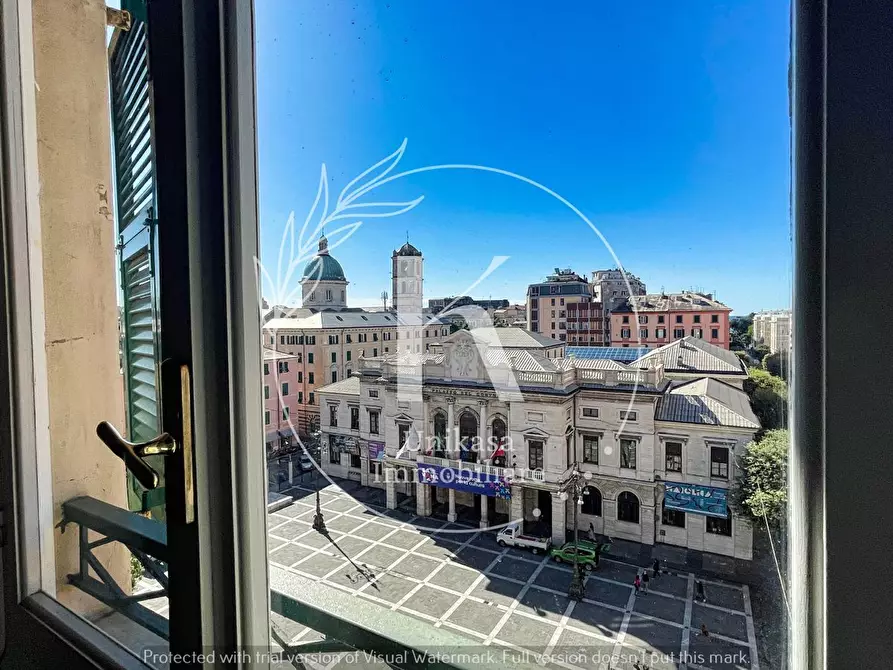 Immagine 31 di Pentalocale in vendita  in Piazza Sisto IV 1 a Savona