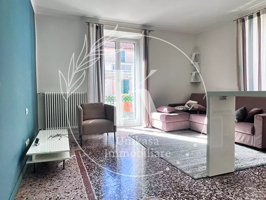 Immagine 2 di Pentalocale in vendita  in Via XX Settembre 21 a Savona