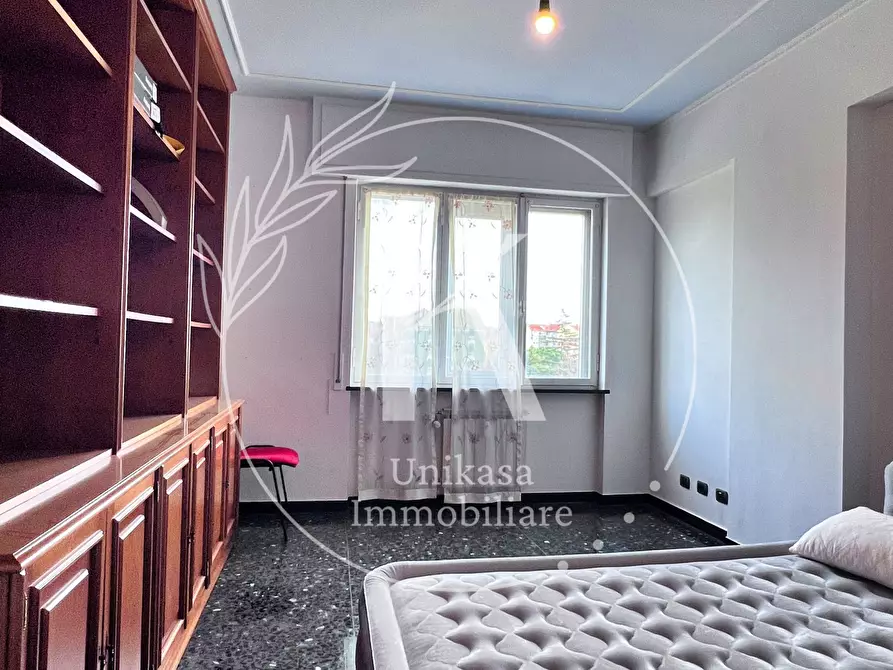 Immagine 6 di Bilocale in vendita  in Corso Viglienzoni 6 a Savona