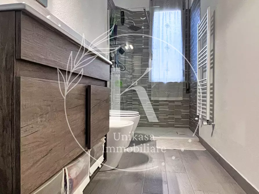 Immagine 12 di Trilocale in vendita  in Via Giuseppe Cesare Abba a Savona