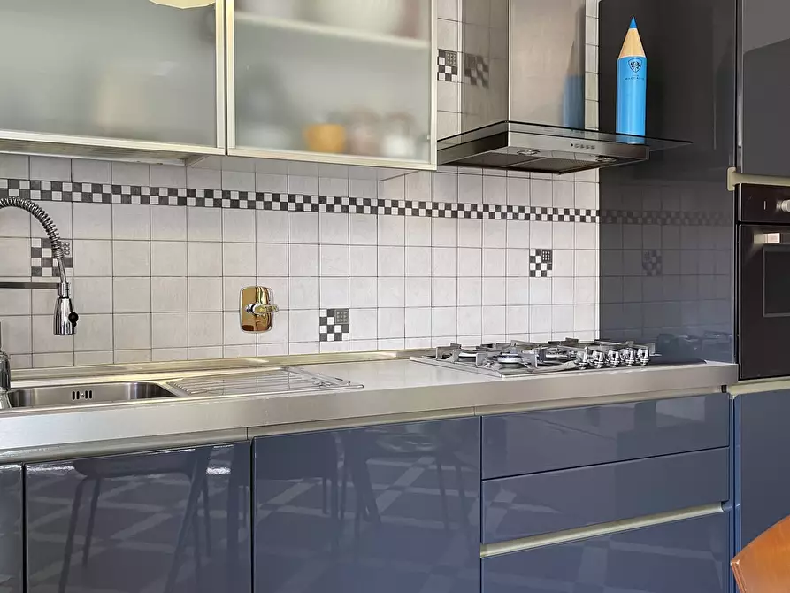 Immagine 12 di Quadrilocale in vendita  in Via Nicolò Cesare Garroni a Savona