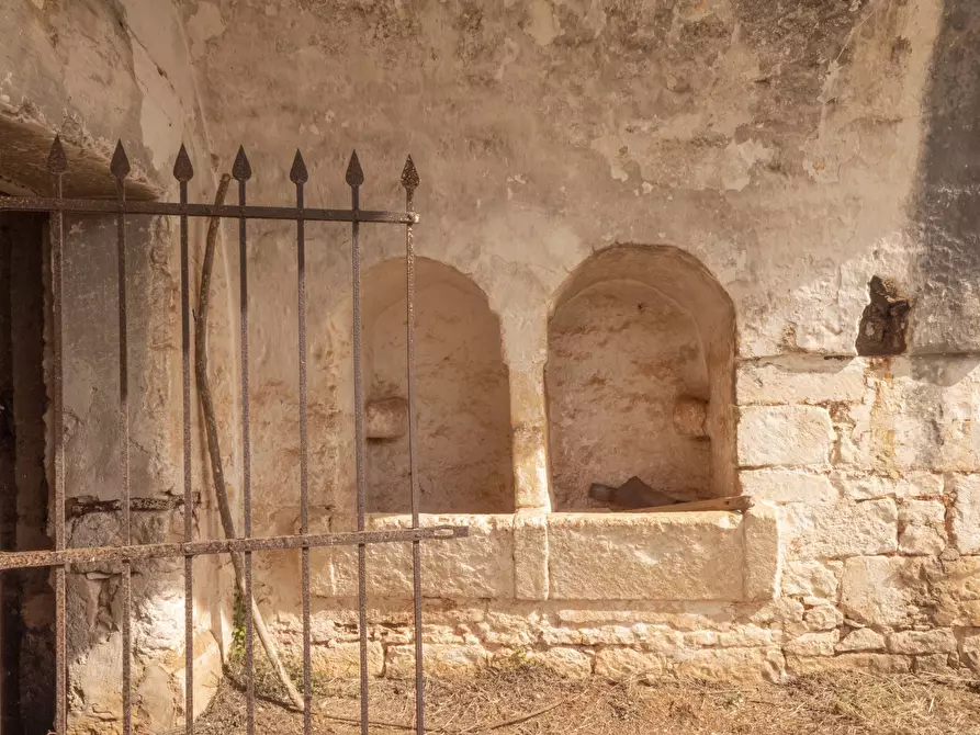 Immagine 29 di Rustico / casale in vendita  a Ostuni