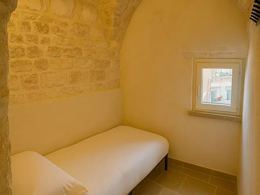 Immagine 5 di Casa indipendente in vendita  in via stefano thur a Ostuni