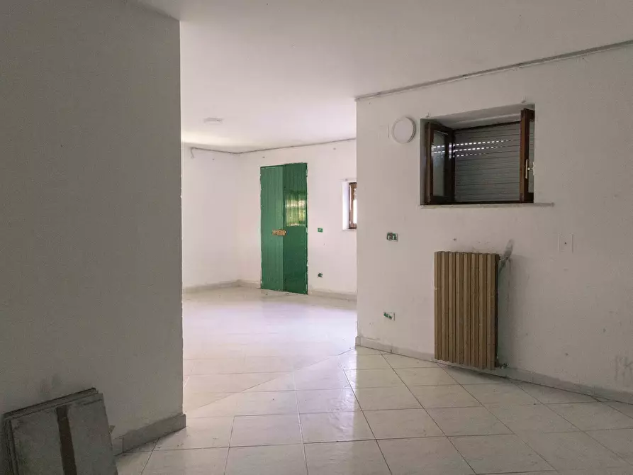 Immagine 8 di Villa in vendita  11 a Ostuni