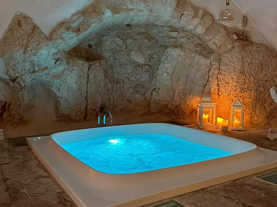 Immagine 23 di Casa indipendente in vendita  in Piazza della Libertà a Ostuni