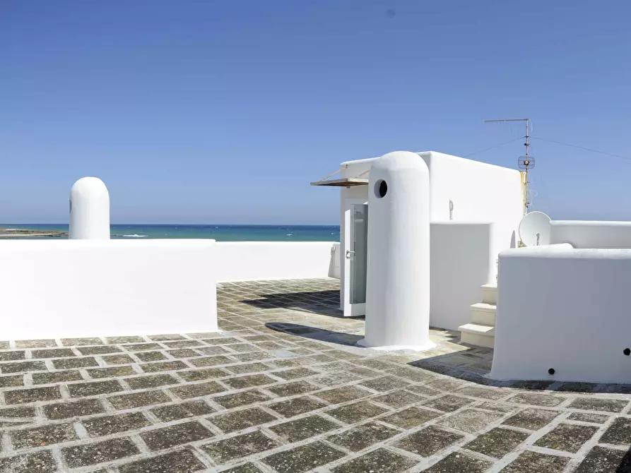 Immagine 43 di Villa in vendita  a Carovigno