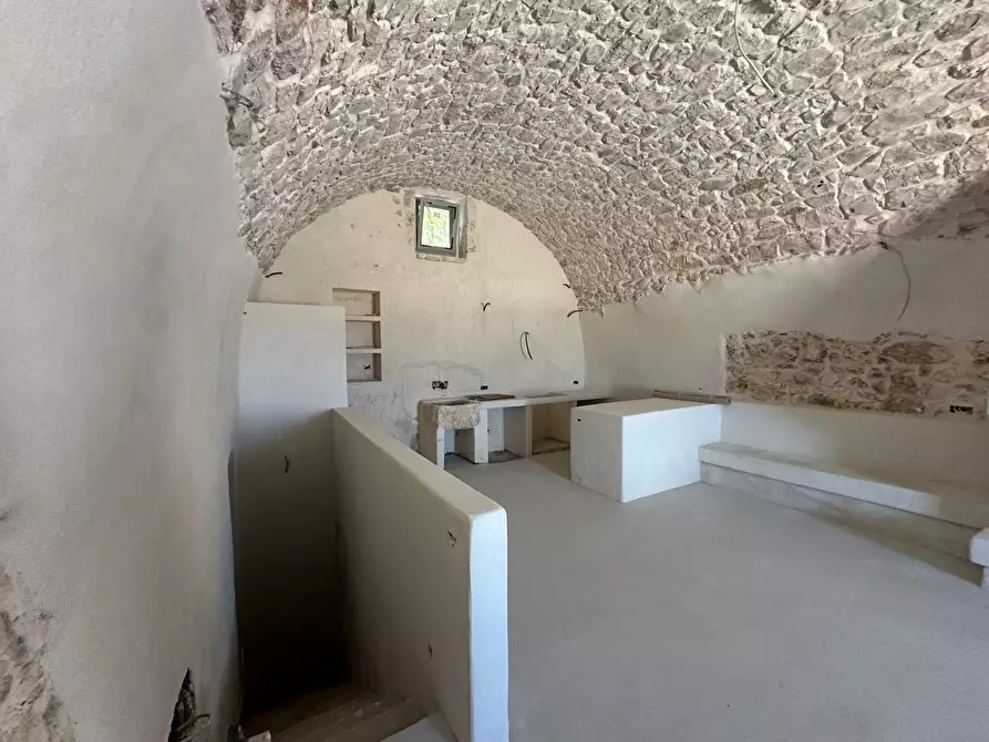 Immagine 35 di Rustico / casale in vendita  in corso giuseppe mazzini a Ostuni