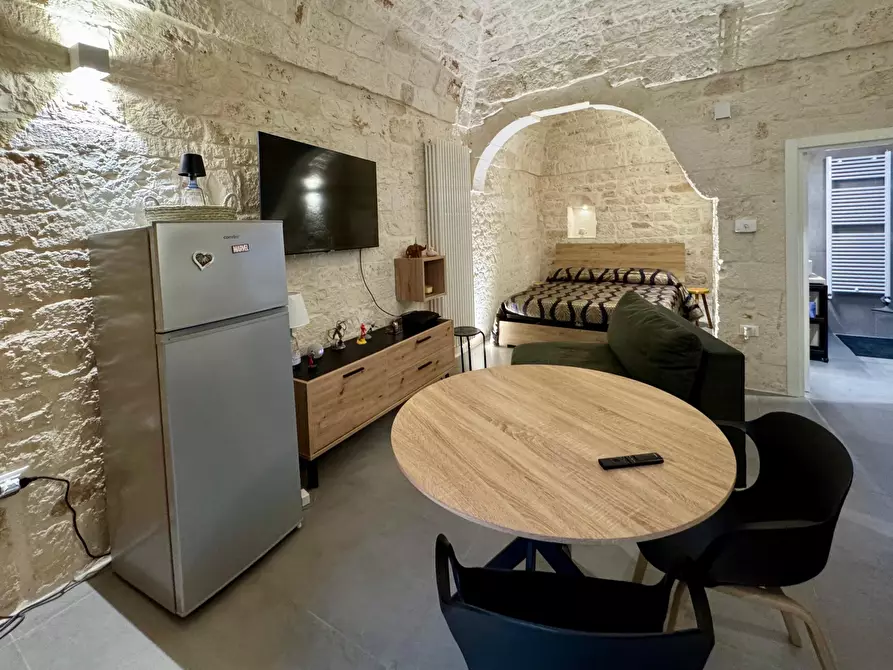 Immagine 3 di Casa indipendente in vendita  in piazzale domenico colucci a Ostuni