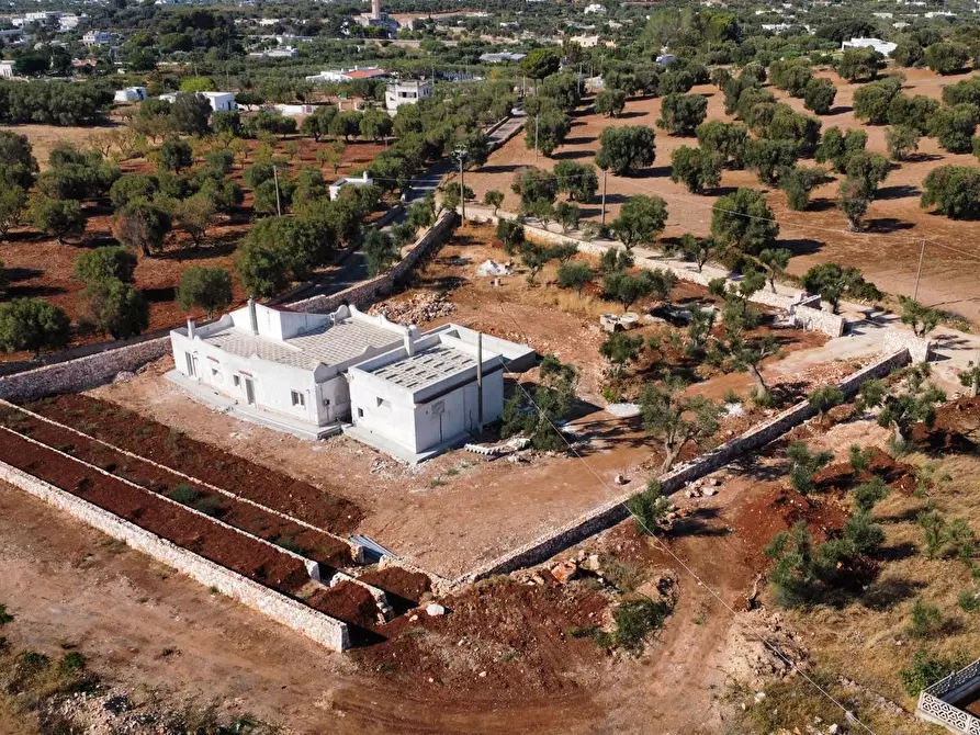 Immagine 48 di Villa in vendita  in la rupe a Ostuni