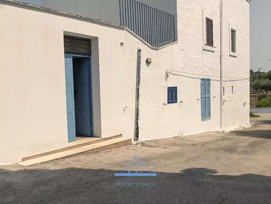Immagine 4 di Villa in vendita  in CONTRADA VALLEGNA SNC a Ostuni