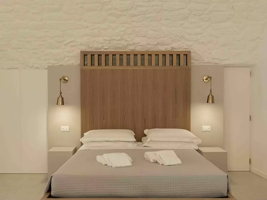 Immagine 45 di Palazzo in vendita  in Via Luca Mindelli a Ostuni