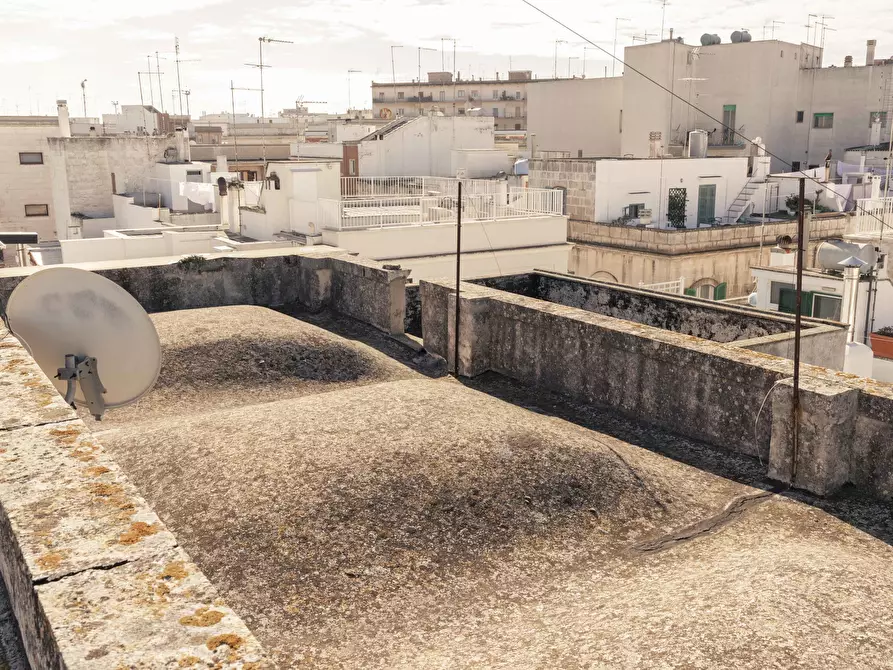 Immagine 50 di Palazzo in vendita  in Via Martiri di Kindu a Ostuni