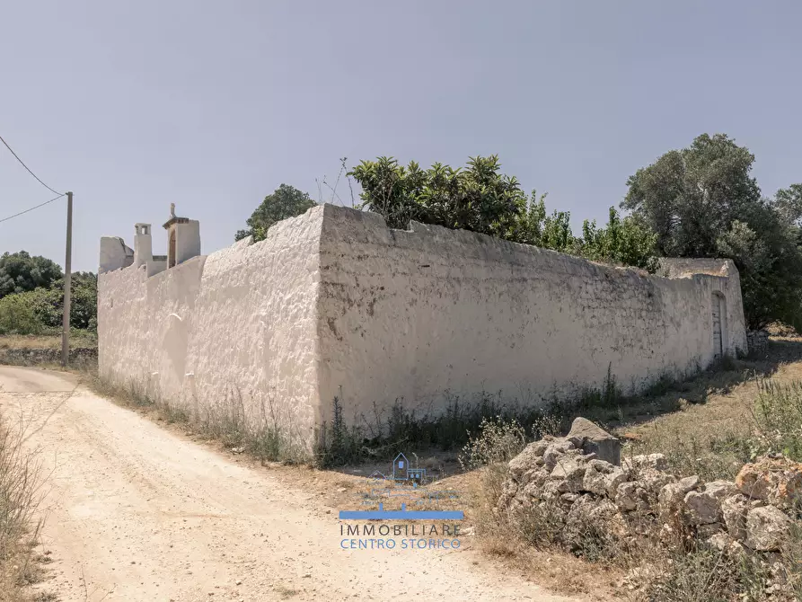 Immagine 2 di Rustico / casale in vendita  a Ostuni