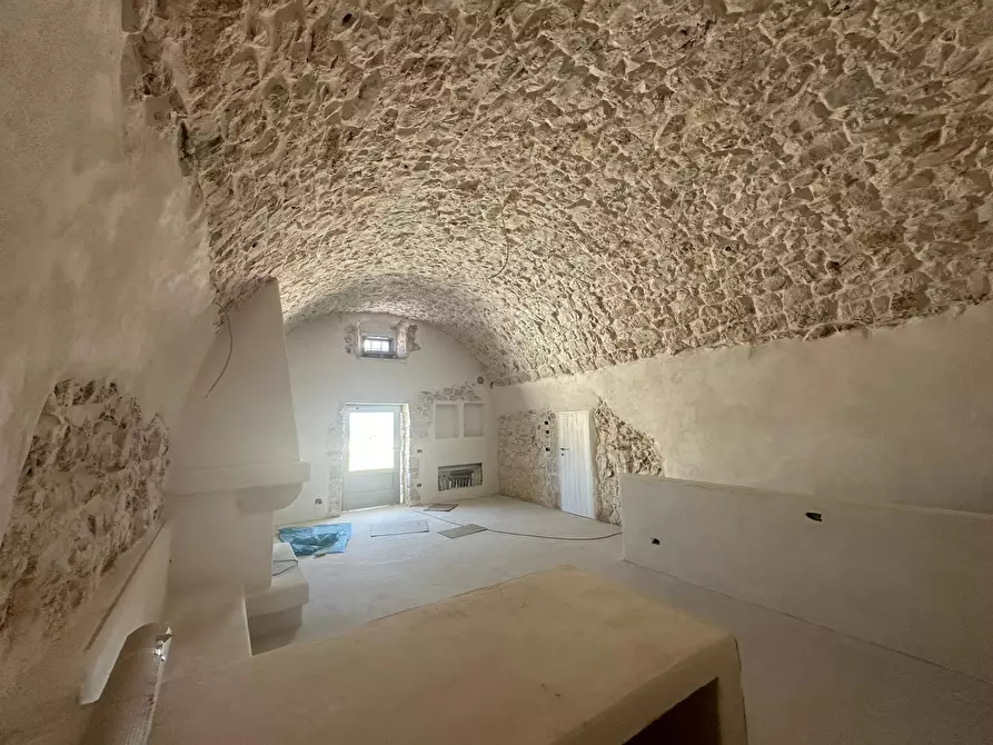 Immagine 42 di Rustico / casale in vendita  in corso giuseppe mazzini a Ostuni