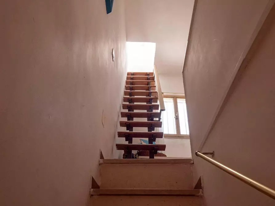 Immagine 14 di Casa indipendente in vendita  in Via Balsamo Dell'andria a Ostuni