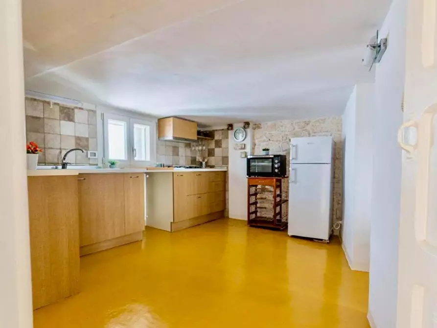 Immagine 4 di Casa indipendente in vendita  in Piazza della Libertà a Ostuni