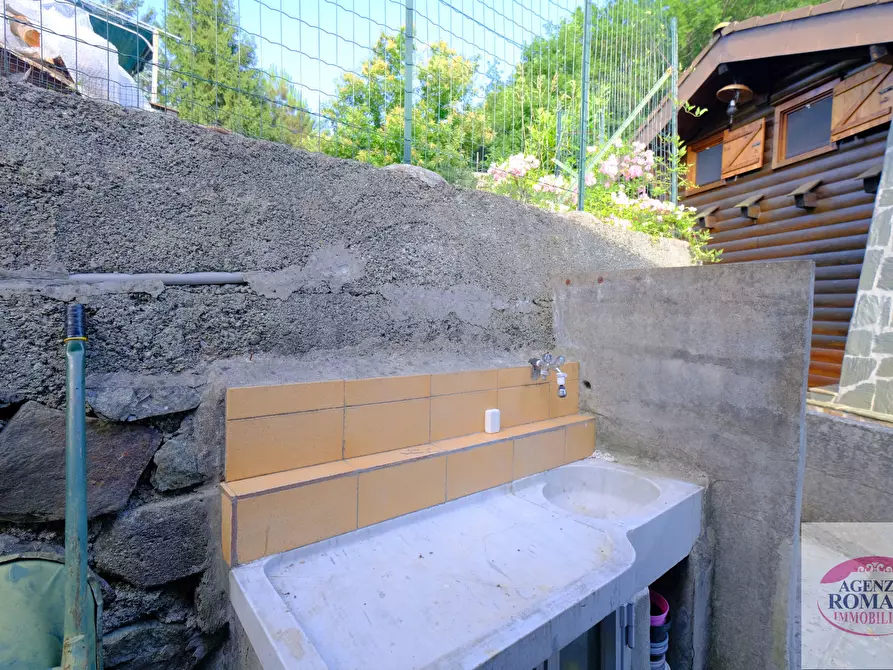 Immagine 7 di Baita in vendita  in Via Vallescura 9 a Urbe