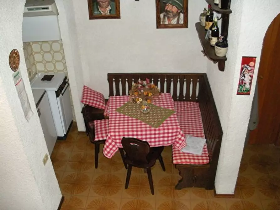 Immagine 10 di Bilocale in vendita  a Sassello