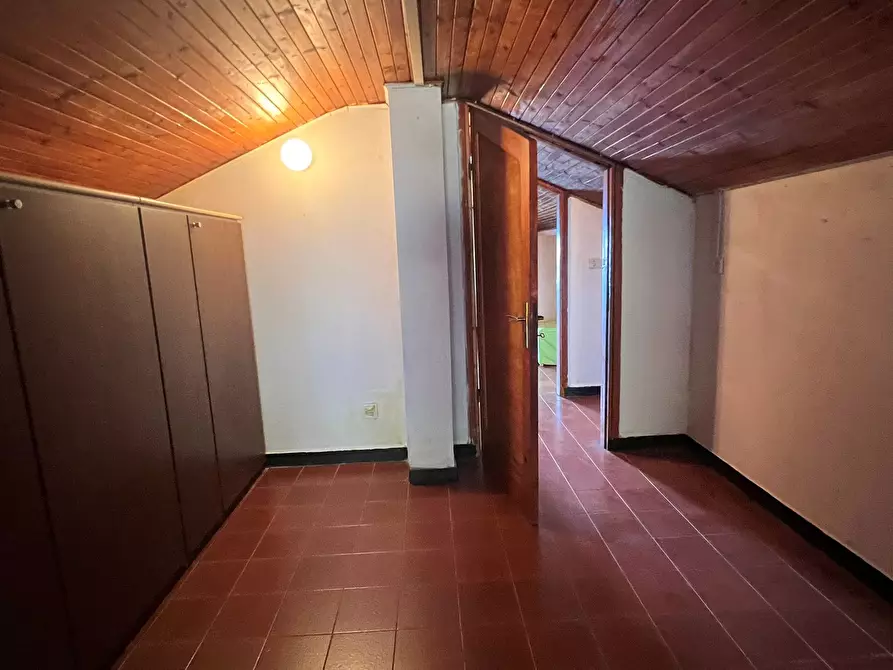 Immagine 17 di Villa in vendita  in Strada Coda 248 a Ponzone