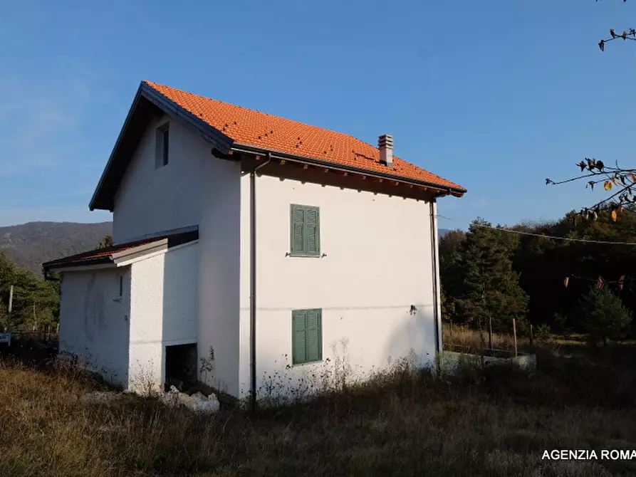 Immagine 16 di Rustico / casale in vendita  in Strada Provinciale 41 18 a Pontinvrea