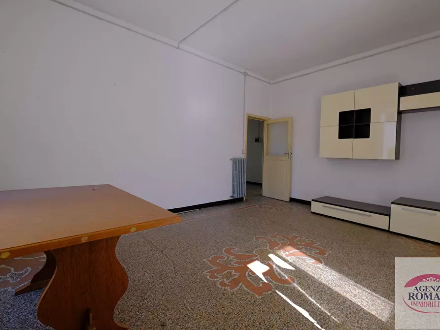 Immagine 10 di Casa trifamiliare in vendita  a Sassello