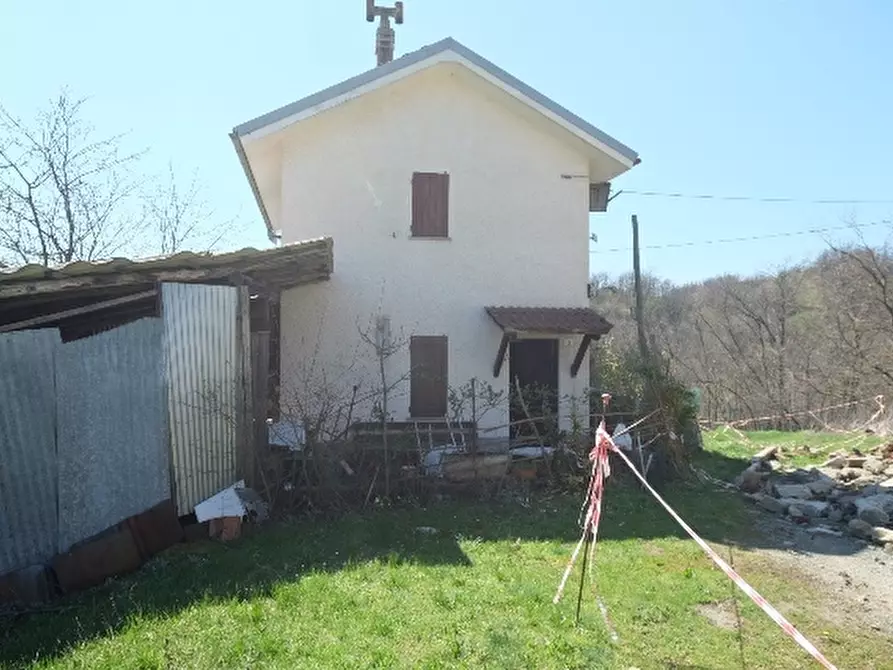 Immagine 33 di Villa in vendita  a Mioglia