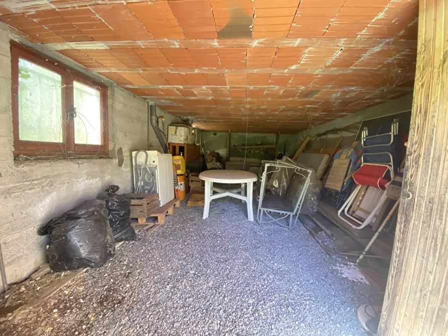 Immagine 11 di Porzione di casa in vendita  in SP49 31 a Urbe