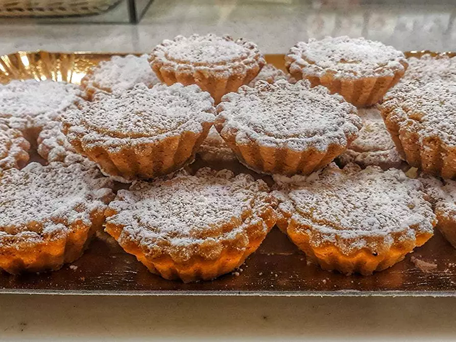 Immagine 14 di Attività commerciale in vendita  a Sassello