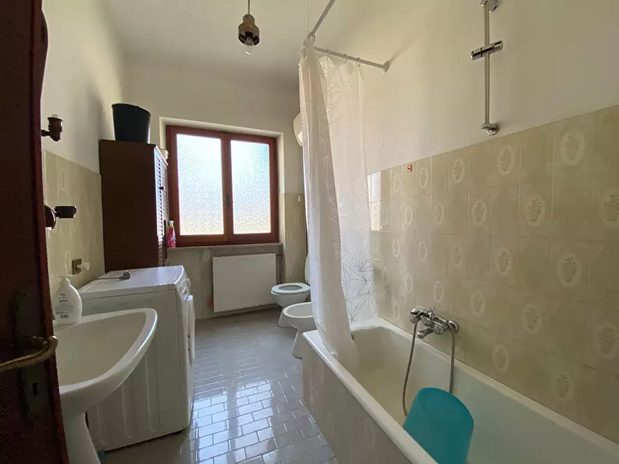 Immagine 36 di Casa indipendente in vendita  a Urbe