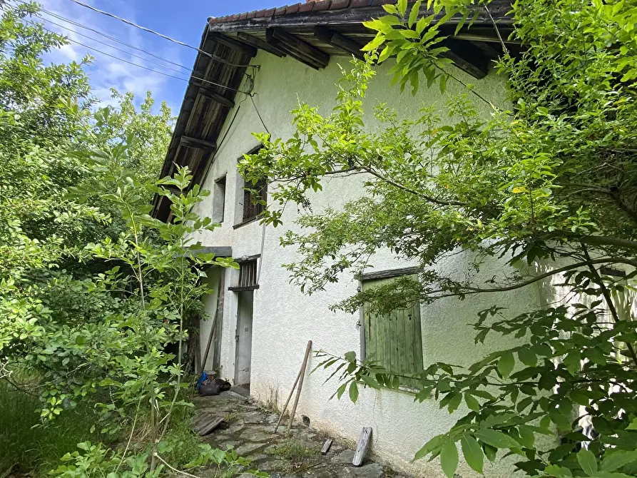Immagine 1 di Casa indipendente in vendita  in Via Monterosso 11 a Tiglieto