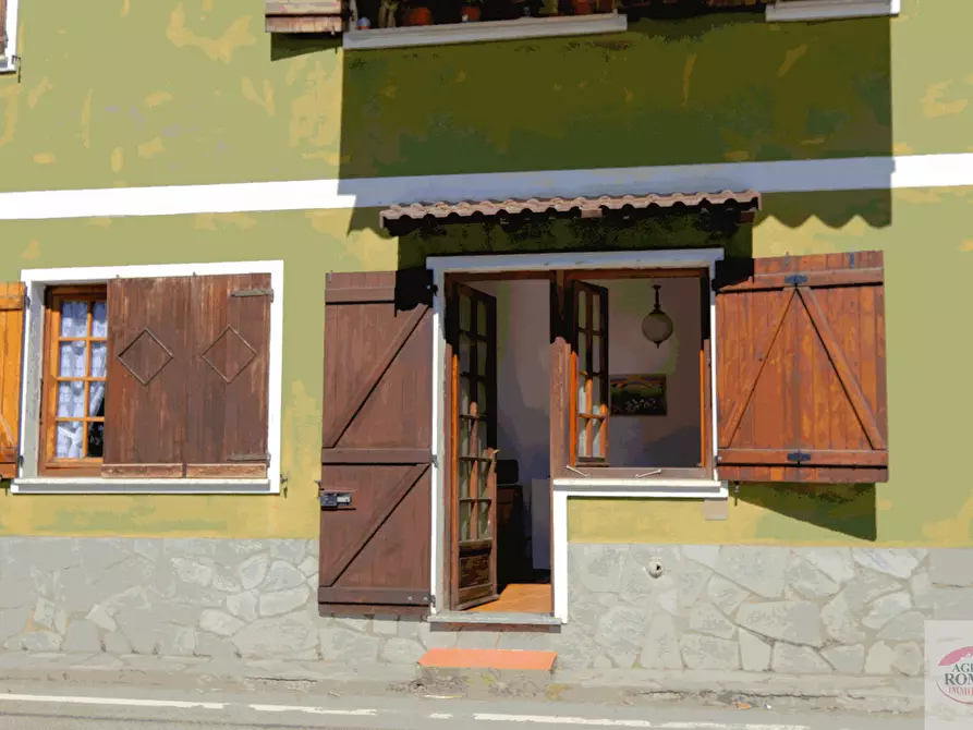 Immagine 1 di Bilocale in vendita  in località Piancastagna 85 a Ponzone